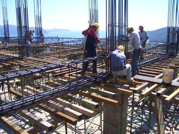 Tendencias constructivas en Zona Diamante: ¿qué buscan los desarrolladores y cómo responde el acero moderno?